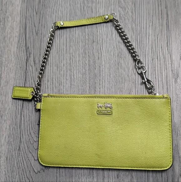 Coach Lime Green Leather Wristlet Chain Strap Clutch Y2K Small Purse - Picture 1 of 10